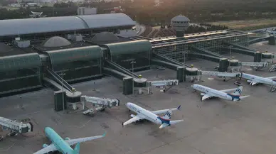 İzmir’de, Kasım Ayında 800 Bini Aşkın Yolcu Havayolunu Kullandı