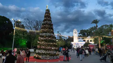 İzmir’in En Sevinçli Şenliği  Başladı
