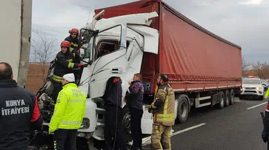 Konya’da Tırlar Çarpıştı: 1 Yaralı