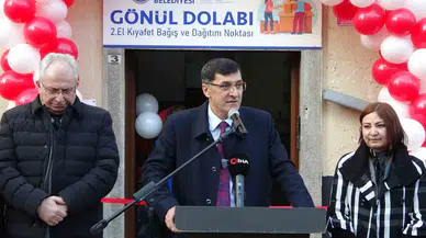 Kütahya’da Gereksinim Sahipleri İçin "Gönül Dolabı"