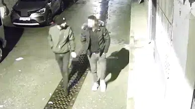 Para Dolu Çantayı Alamayınca Cüzdanı Çaldılar, Kıskıvrak Yakalandılar