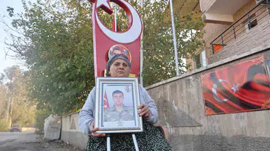 Şehit Anasının Gözyaşlarına Evladının Silah Arkadaşları Son Verdi