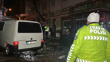 Uşak’ta İki Araç Çarpıştı: 1’i Ağır 2 Yaralı