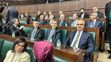 Ahlatcı Grup Toplantısına Katıldı