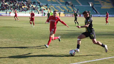 Çorumlu Futbolcu İlk Kez Rakip Oldu