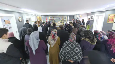 Dere, Halk Günlerini Sürdürüyor