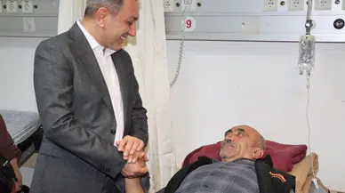 Dere, Yeni Yıla Mesai Arkadaşları ile Girdi