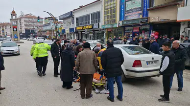 İki Otomobil Çarpıştı, Sürücü Yaralandı