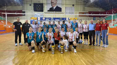 Küçük Kızlarda Voleybol Heyecanı Sona Erdi
