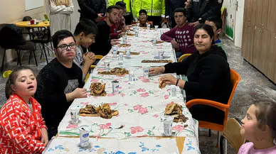 Polis Ekipleri Özel Bireylerle Buluştu