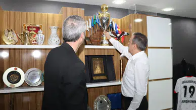 Şampiyonluk Kupası Dere’de