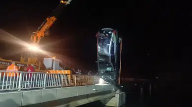 Adana’da Baraja Düşen Araba Şoförün Cansız Vücuduna Ulaşıldı