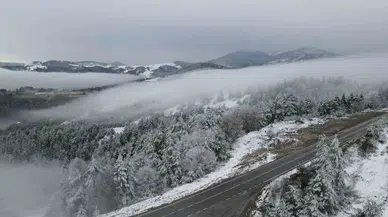 Alaçam Kızlan Yaylası’nda Kar ve Sis Hoşluğu