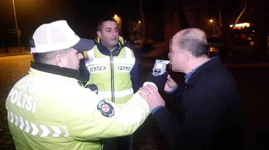 Alkollü Şoför Polise Sıkıntı Anlar Yaşattı