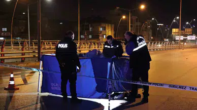 Arabanın Çarpması Sonucu Metrelerce Savrulan Genç Motokurye Hayatını Kaybetti