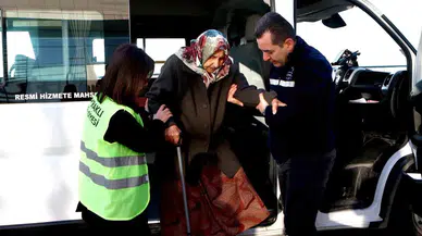 Bayraklı Belediyesi ‘Yaşlı Dayanak Hattı’ Kurdu