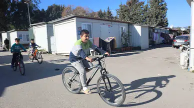 Bisikleti Çalınan Depremzede Çocuk, Hırsızlara Seslendi: "Bisikletimi Çalan Hırsızlar Lütfen Getirsinler”