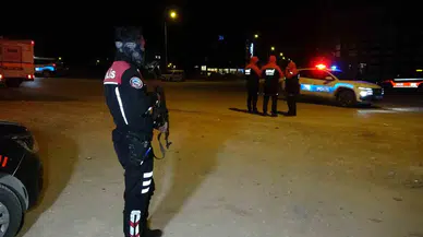 Canlı Bomba İhbarı Takımları Alarma Geçirdi