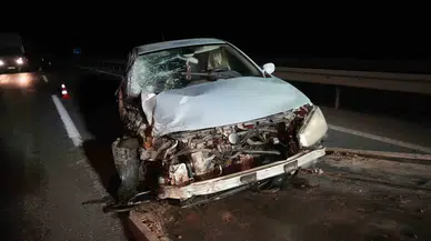 Denetimden Çıkan Araba Otobüsle Çarpıştı: 1 Yaralı