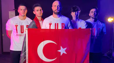 E-Spor Ulusal Ekibinden Gururlandıran Dünya İkinciliği
