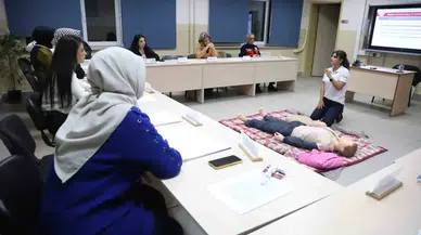 Elazığ’da ‘Hasta ve Yaşlı Öz Bakımına Destek’ Kursuna Ağır İlgi