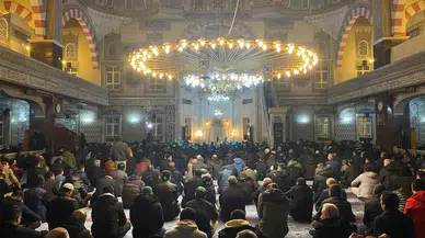 Elazığ’da Regaip Kandili Coşkusu