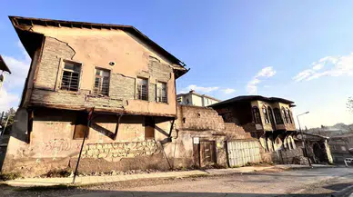 Kahramanmaraş’taki Tarihi Konutlar Onarım Bekliyor