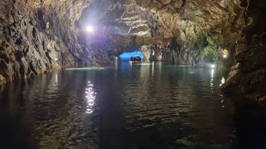 Kahverengiye Bürünen Su Turkuaz Rengine Döndü, Dünyaca Ünlü Altınbeşik Mağarası Yine Ziyarete Açıldı