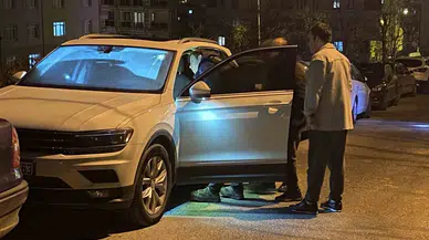 Küçükçekmece’de Motosikletli Gence Silahlı Hücum: 1 Ağır Yaralı