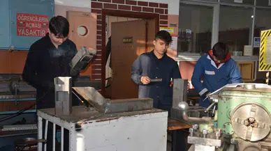 Meslek Lisesi Öğrencilerinden ‘Pelet Soba’ Üretimi