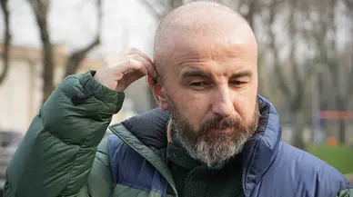 Saç Ekerken Kulak Zarını Biçti