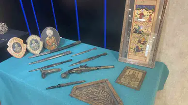 Tarihi Eser Kaçakçılarına Yönelik Operasyonda 243 Eser Ele Geçirildi, 12 Kuşkulu Yakalandı