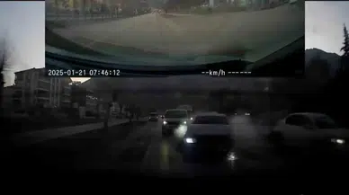 Yaya Geçidindeki Kaza Araç Kamerasında