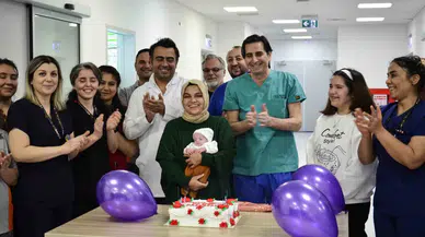 380 Gramlık Hira Su Bebek 5 Aylık Gayretin Sonunda Hayata Tutundu