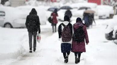 Alaca’da Okullar Tatil Edildi