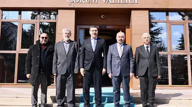 Eski Bakan Çorum'da