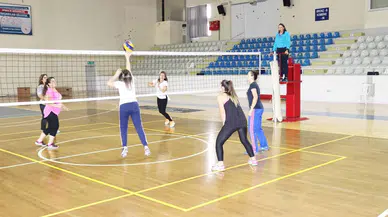Evinin Sultanları Voleybol Turnuvası İçin Kayıtlar Başladı