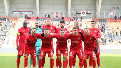 İlk 11’de İki Değişiklik