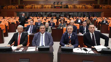 ‘Ne Zaman ki Bu İktidar Gidecek, Türkiye'ye Adalet Gelecek’