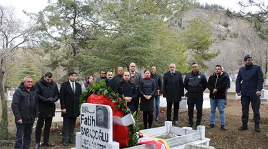 Saldırıda Vefat Etmişti, Kabri Başında Anıldı