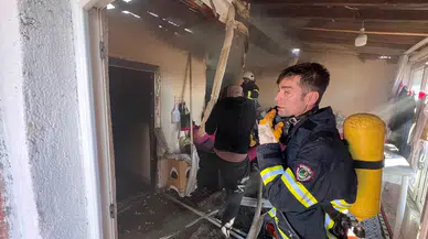 Yanan Ev Küle Döndü