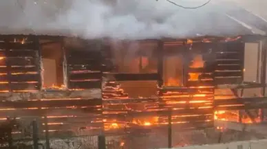 Bolu’da İki Baraka Alevlere Teslim Oldu