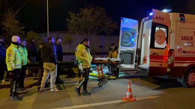Direksiyon Hakimiyetini Kaybeden Motosiklet Şoförü Bariyerlere Çarparak Ağır Yaralandı