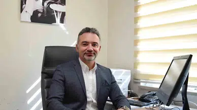 Doç. Dr. Önmez: "Kilo Verme Sürecinde Öncelik İlaç Tedavisi Olmamalı"