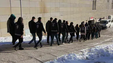 Elazığ Merkezli 9 Vilayette Dev Siber Dolandırıcılık Operasyonu: 1 Milyar Liralık Vurgun Ortaya Çıkarıldı