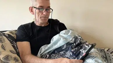 Eşini ve Oğlunu Sarsıntıda Kaybeden Babanın Acısı Birinci Günkü Üzere