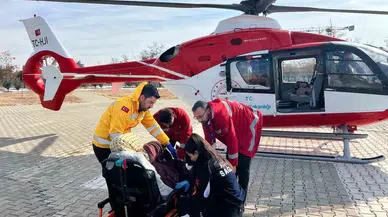 Gebe Bayan Ambulans Helikopter ile Van’a Getirildi