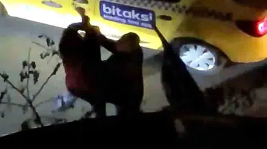 Kadıköy’de Takside Aykırı Taraf Hengamesi: Yolcu Sıkıntıdan Çıktı