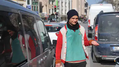 Kanaatkar Dilenci, Anlık Yaşıyor