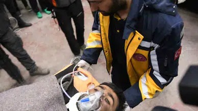 Kendi İdrarını İçerek 260 Saat Enkaz Altında Hayata Tutunan Depremzede Yaşadıklarını Anlattı